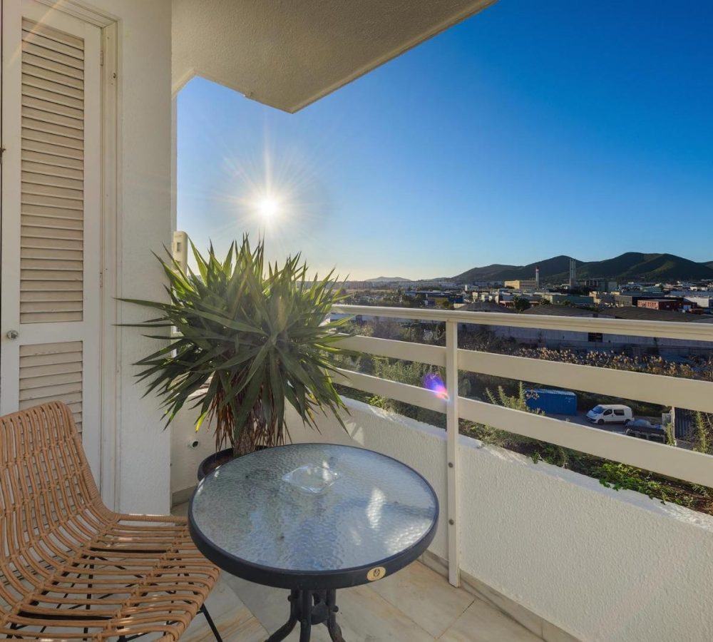 c0b2854f-1603-4f26-9d5b-16d728b9bf77